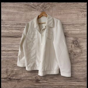 Elegant Cream Button-Up Jacket